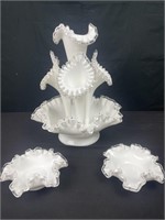 Fenton, four flute fluted centerpiece with two