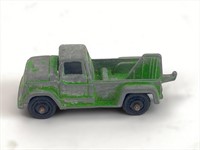 Vintage Tootsie Toy Green Tow Truck Metal Toy