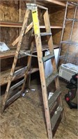 6 ft wood ladder