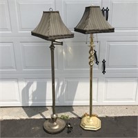 2 WORKING FLOOR LAMPS W/ SHADES