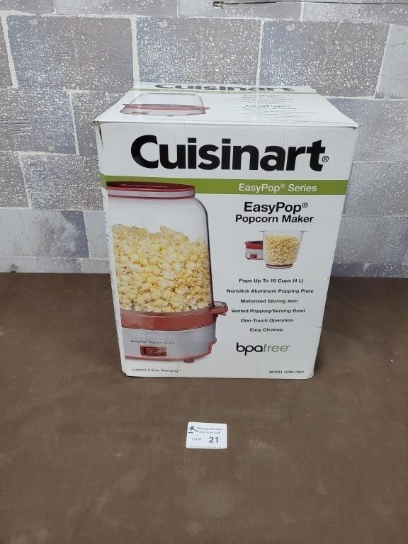 Cuisinart popcorn maker (looks new in box)