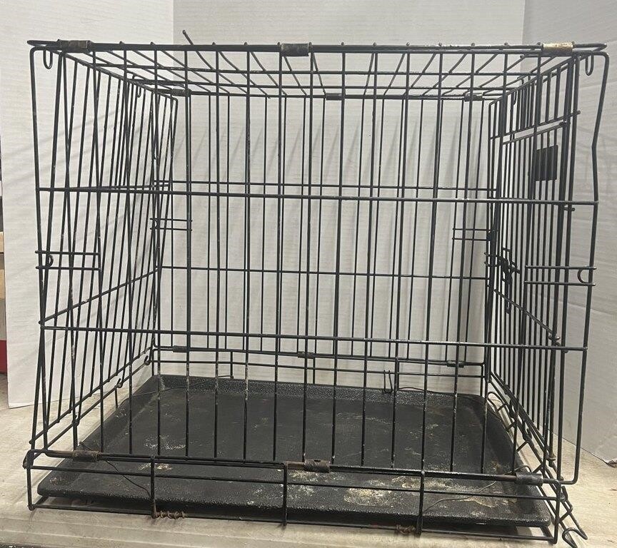 Metal Cage With Plastic Bottom