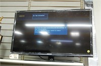 Samsung Flat Screen TV 32"  Model UN32EH4003F