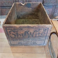 RARE Antique ShuWite No 18 Wood Shoe Box
