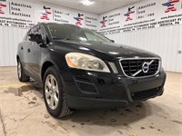 2013 Volvo XC60 Sedan - Titled- NO RESERVE