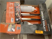 Blackstone 6 Piece Deluxe Griddle Toolkit