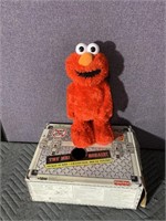 Tickle me Elmo Sesame Street nice and clean By