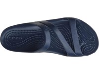 C314  Crocs Women's Kadee II Strappy Sandals, Size