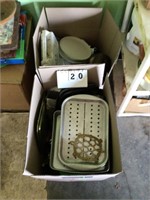 2 BOXES OF MISCELLANEOUS COOKWARE AND MISCELLANEOU