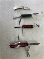 3 multi tools & pocket knife