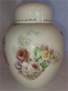 Floral urn