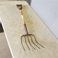 5 Prong Fork