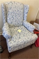 White blue flower design single sofa royal chair