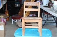 22 INCH WOOD CHILDS CHAIR