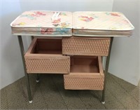1950s Wicker Changing Table for Dolls