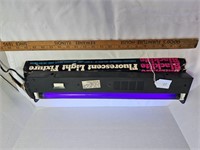 Vintage Black Light Still In Box Works