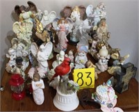 figurines; angels--one Willow Tree