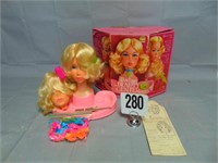 Barbie Beauty Center  "1972"