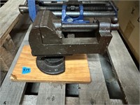 Yankee North Bros. Mfg. Vise