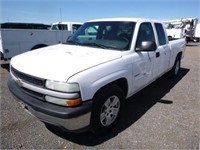 2002 Chevrolet 1500 Extra Cab Pickup Truck