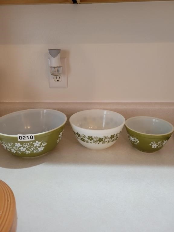 3 Pyrex Spring Blossom Bowls