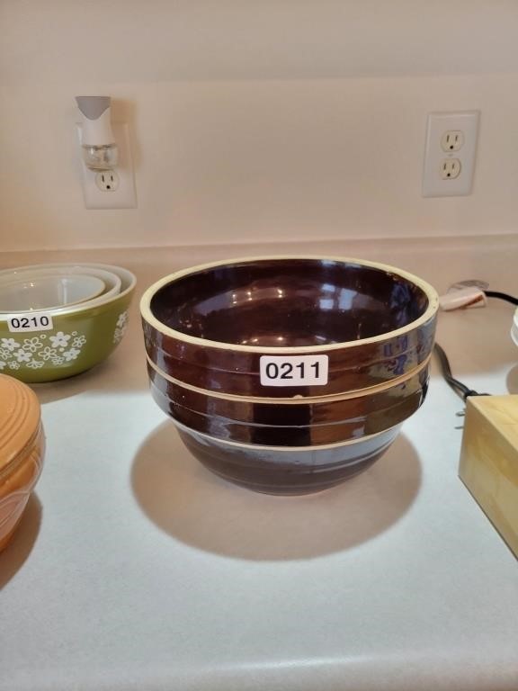 Pair of USA Brown Stoneware Mixing Bowls