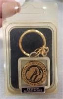 VTG GOLD PLATE GIRL SCOUT KEYCHAIN