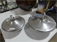 2 COVERED SERVIND DISHES WITH GLASS INSERTS