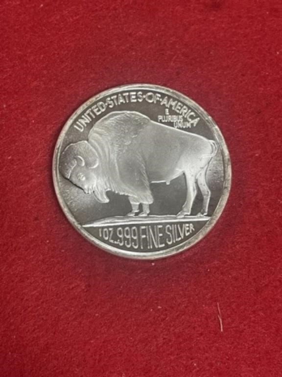 BUFFALO 1 OZ SILVER ROUND