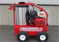 NEUF/NEW:Laveuse PressionMagnum 4000 psi Hot water