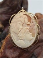 14K Gold Signed Carved Shell Cameo / Brooch