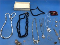 Vintage Jewelry Pieces & 25 Sets Of Earrings