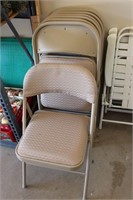 (8) Folding chairs
