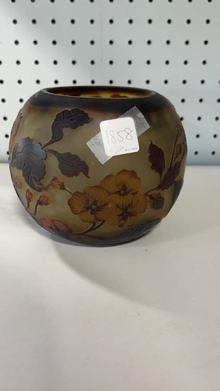 June Antique Online Auction