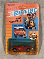 ERTL Riptide 1960 Corvette