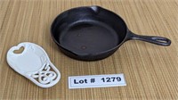 CAST IRON SMALL SKILLET WITH ENAMEL COVERED CAST I