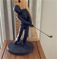 Golfer figure by Jeanne Rynhardt