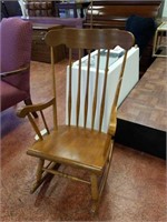 C4937 rocking chair