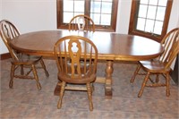 Cockran Furniture Dining Table w/4 Chairs, 2 Leafs