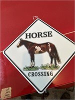 horse crossing sign