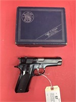 Smith & Wesson 59 9mm Pistol