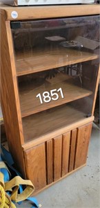 Upright entertainment cabinet