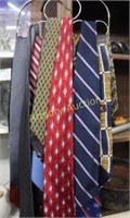 VINTAGE TIES - NOT HANGER