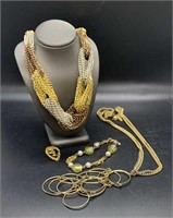 Assorted Jewelry Set
