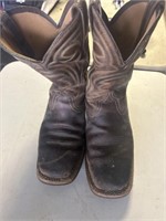 Ariat 9.5 boots