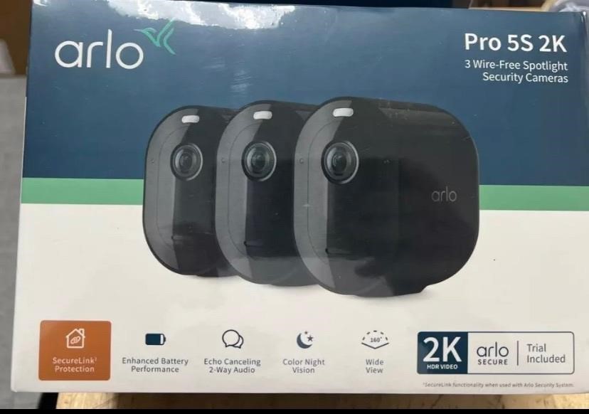 $500 Arlo 3 pack smart security cameras