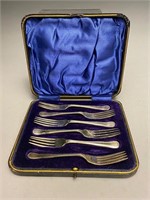 Set of Vintage Silverplate Boxed Dessert Forks