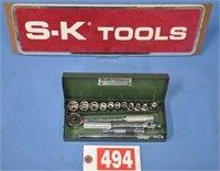 SK USA 1/4" socket set w/ 4mm-14mm, 6-pt sockets