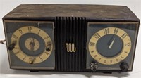 Motorola Tube Radio Alarm Clock Model 52C