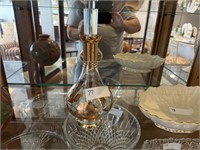 GLASS DECANTER